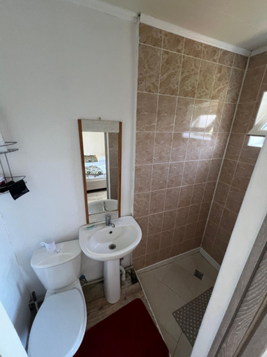 Bathroom 3, Tunuk guesthouse, Ysyk-Köl (lake)