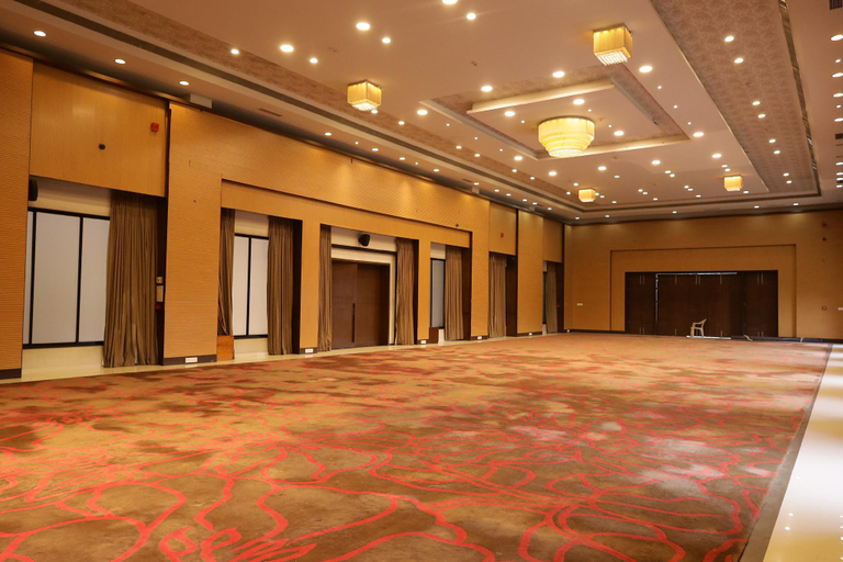 Business Facilities, Hotel President Banquet and Lawn, Aurangabad