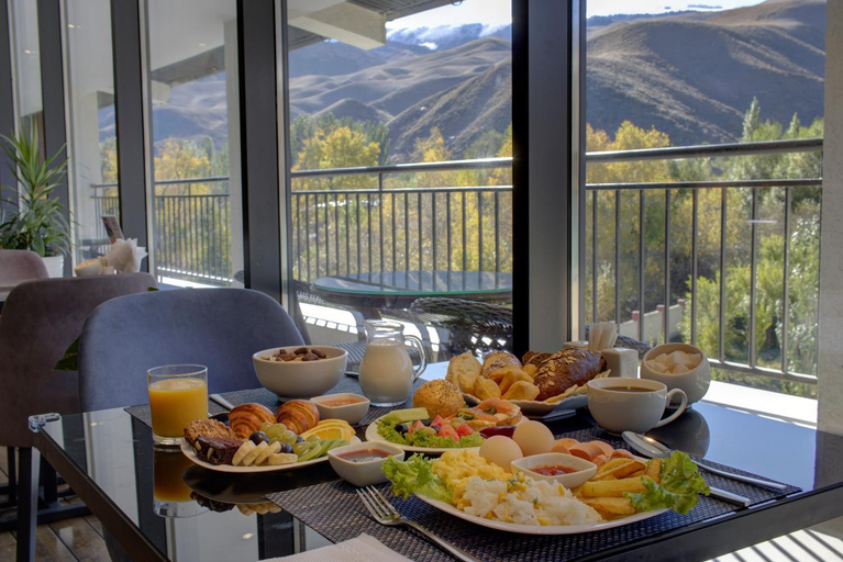 Food & Drinks, GRAND KHAN TENGRI 4*, Naryn