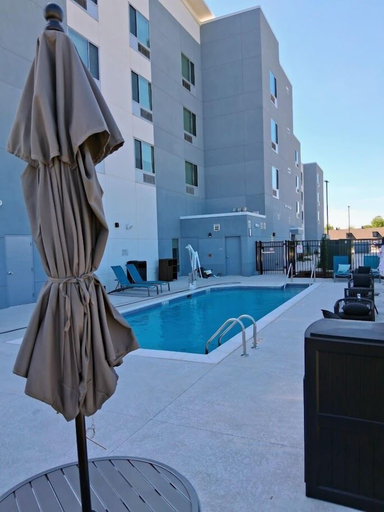 Sport & Beauty 5, TownePlace Suites By Marriott Midwest City, Oklahoma