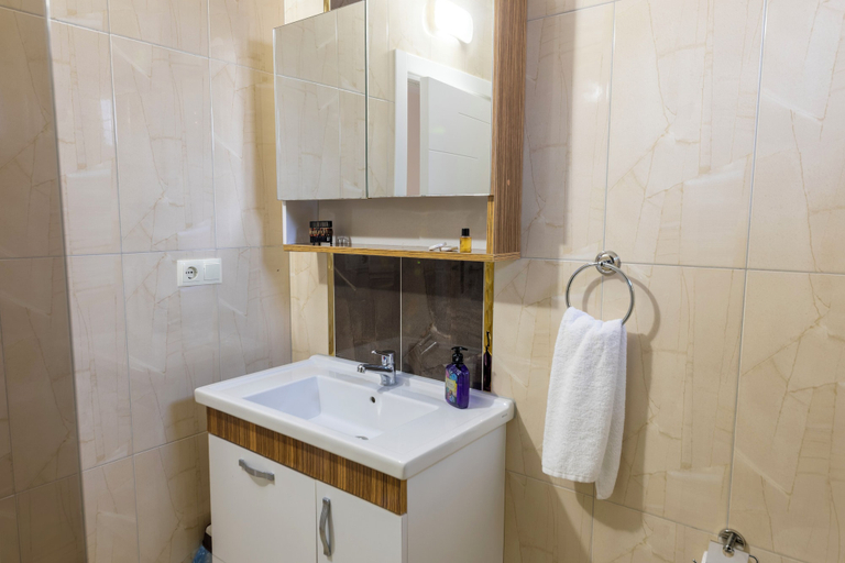 Bathroom 5, BELYA APART HOTEL, Yomra