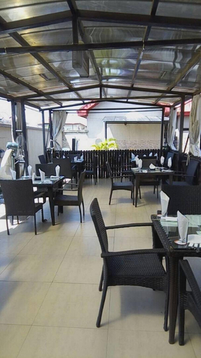 Food & Drinks 2, Ojays Guest House, AbujaMun