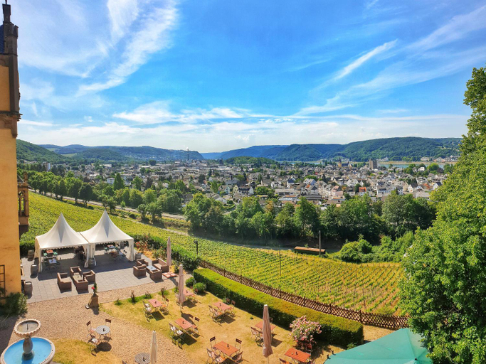Others 5, Schloss Arenfels, Neuwied