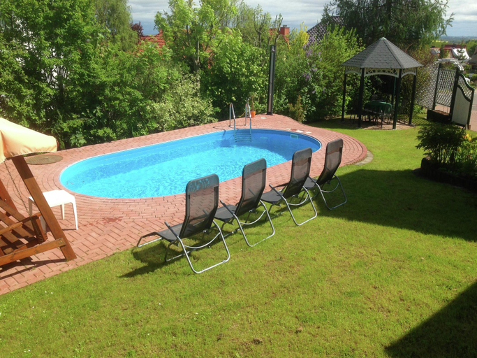 Others 4, Gruppenunterkunft mit Pool in Ballenstedt, Harz
