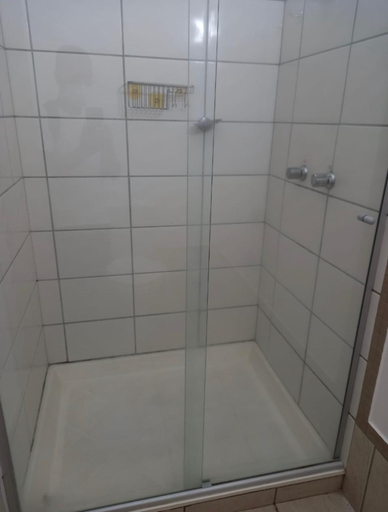 Bathroom 3, Lagoa Quente Flat Service -512B, Caldas Novas