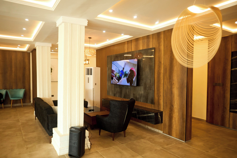 Others 5, Abram Hills Hotel Ltd, Yilo Krobo