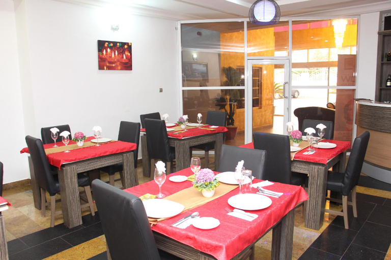 Food & Drinks 2, The Grosvenor Suites, AbujaMun