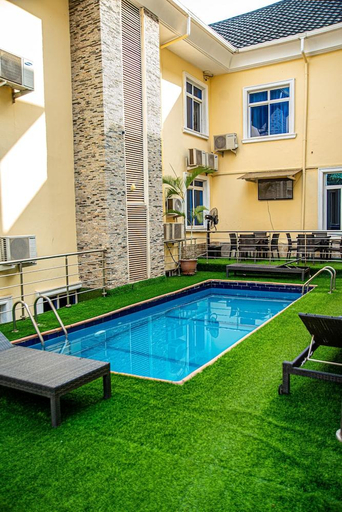 Sport & Beauty 2, Caledonian Suites, Bwari