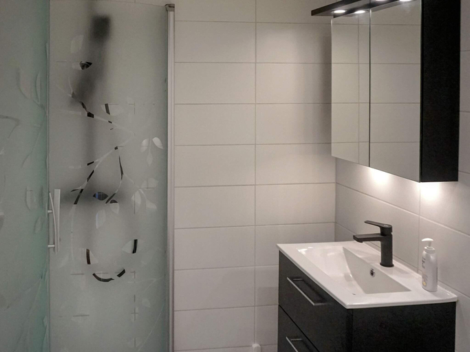 Bathroom 2, person holiday home in LYCKEBY-By Traum, Karlskrona