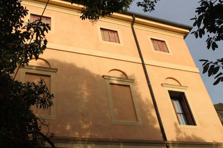 Others 5, Castle in Veneto With Garden & History, Vicenza