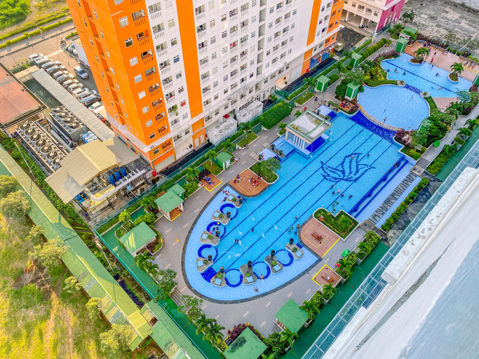 Exterior & Views, Compact 2BR Apartment Direct Access to Mall at Green Pramuka City By Travelio, Jakarta Pusat