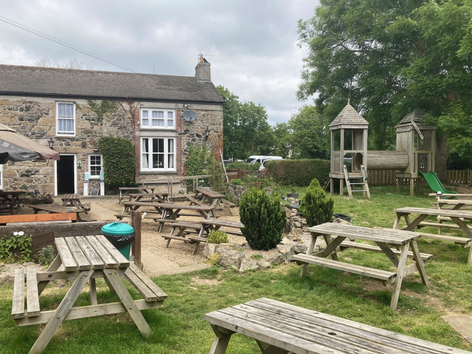 Others 5, The Pirate Inn, Cornwall