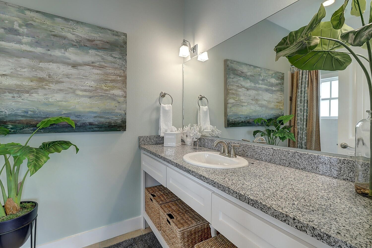 Bathroom 3, Southern Palms 119 ST, Nueces