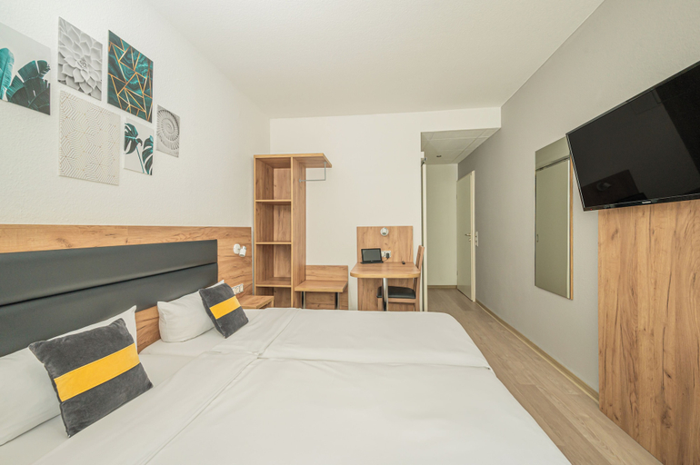 Bedroom 3, Hotel Gute Hoffnung, Pforzheim