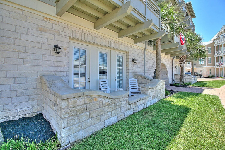 Exterior & Views 2, Sandy Toes TC 1102, Nueces
