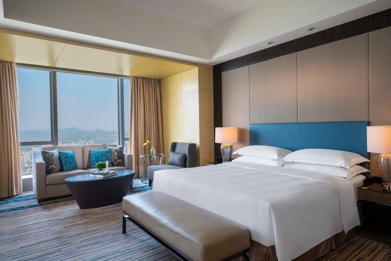 Bedroom 3, Renaissance Huizhou Hotel, Huizhou
