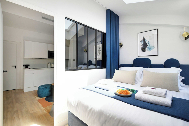 Bedroom 4, Modern Apartment in Sainte Marguerite, Paris