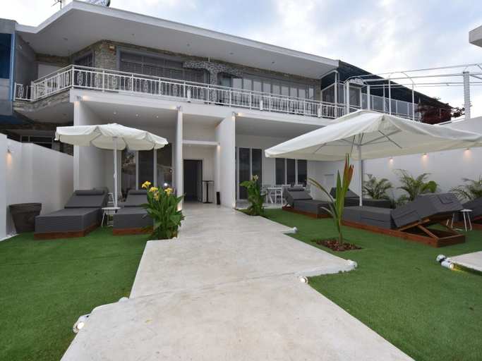 Others 4, 4 Elements Earth Luxury Suites, Central Macedonia