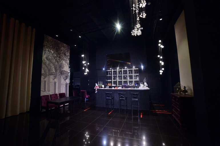 Food & Drinks 4, Vostok (East), Sankt-Peterburg gorsovet