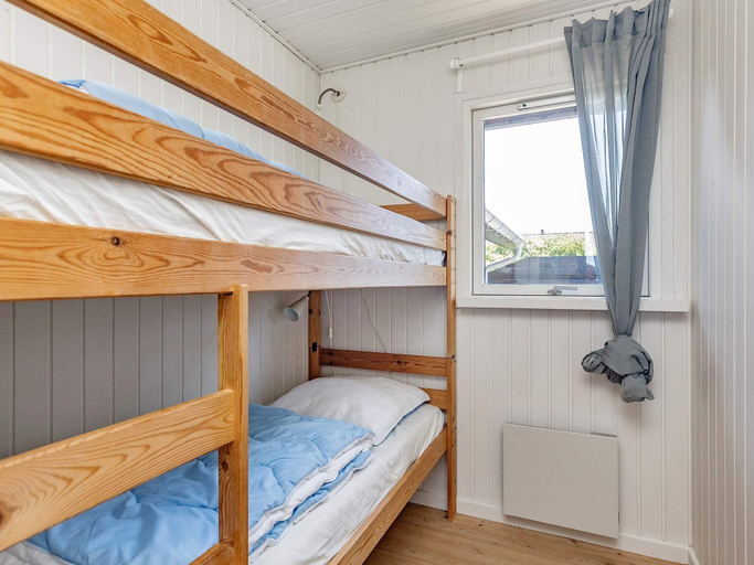 Bedroom 2, person holiday home in Hirtshals-By Traum, Hjørring