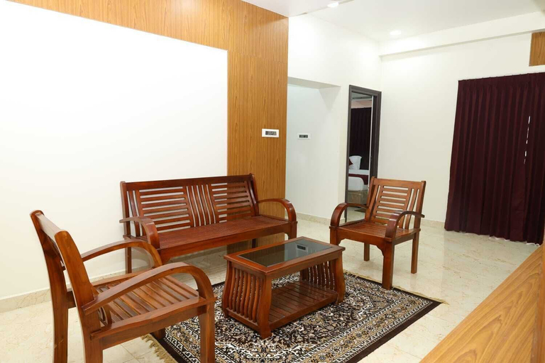 Others 4, Sendhuran Residence, Tiruchirappalli