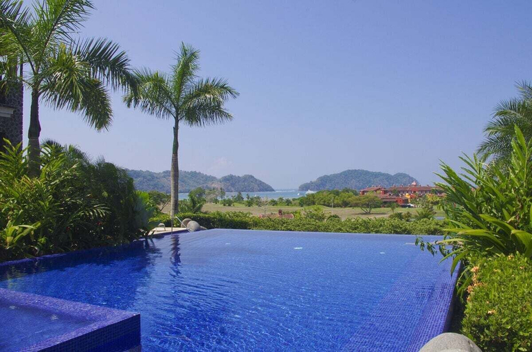 Sport & Beauty 4, Los Suenos Resort Vista Bahia 1F, Garabito