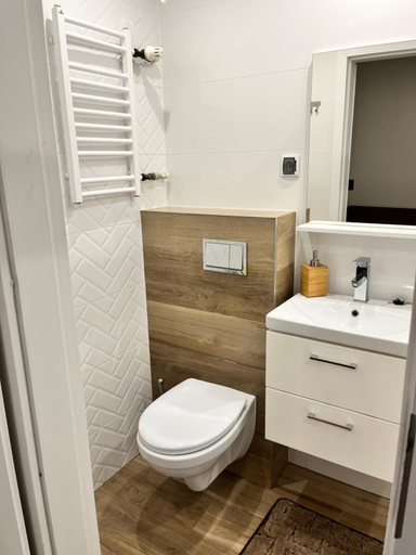 Bathroom 2, Hotel i Restauracja „KRISTAL”, Braniewo