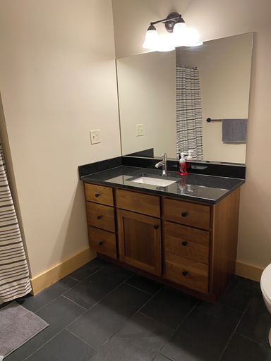 Others 5, Spacious Sugarloaf Condo, Franklin