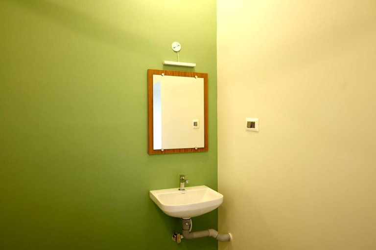 Bathroom 3, Sendhuran Residence, Tiruchirappalli