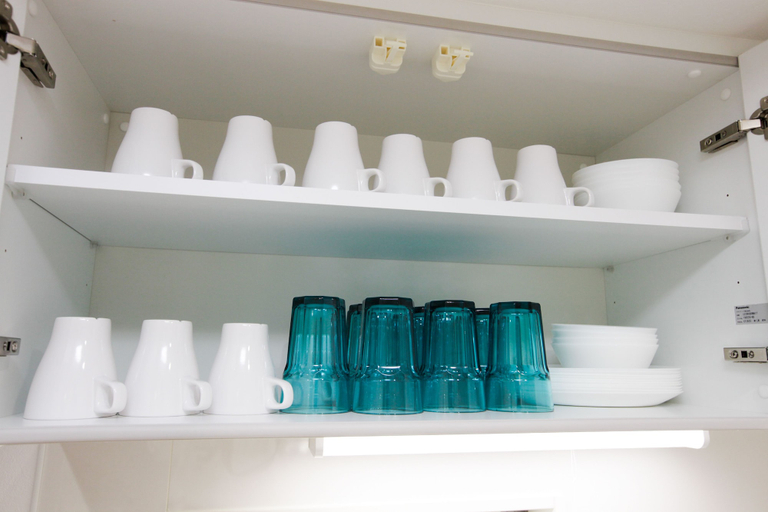 Shared kitchen facilities 5, Higashi-Rokugo House WHITE by Tranova, Ōta