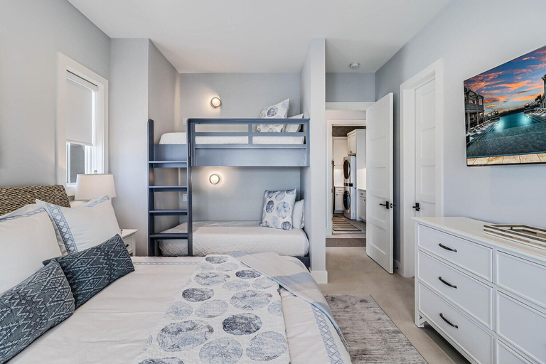 Bedroom 3, Sandstone 150 BAR, Nueces