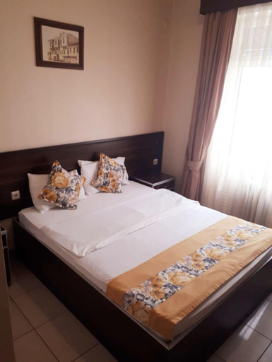 Others 5, Dunya Otel Adana, Yüreğir