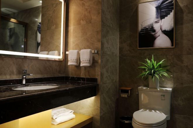 Bathroom 3, Hefei Gui Jing Wan Hotel, Hefei