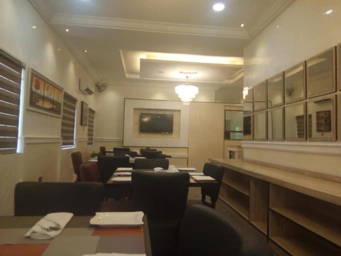 Others 4, Vanessa Paris Hotel, AbujaMun