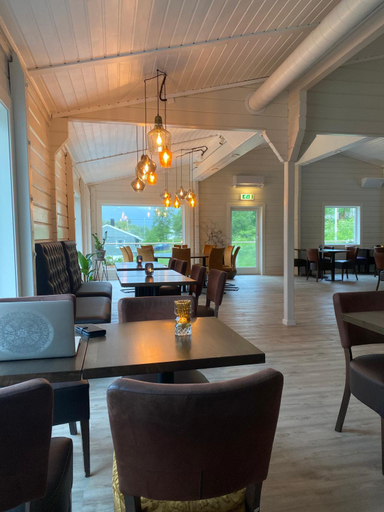 Food & Drinks 3, TorskenSenteret, Torsken