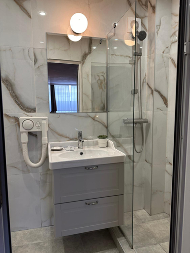 Bathroom 4, Art Hotel, Varna