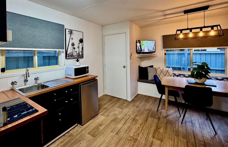Dining Room 4