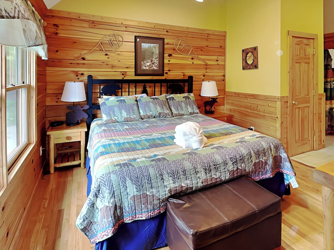 Bedroom 3, Trail's End by Jackson Mountain Rentals, Sevier