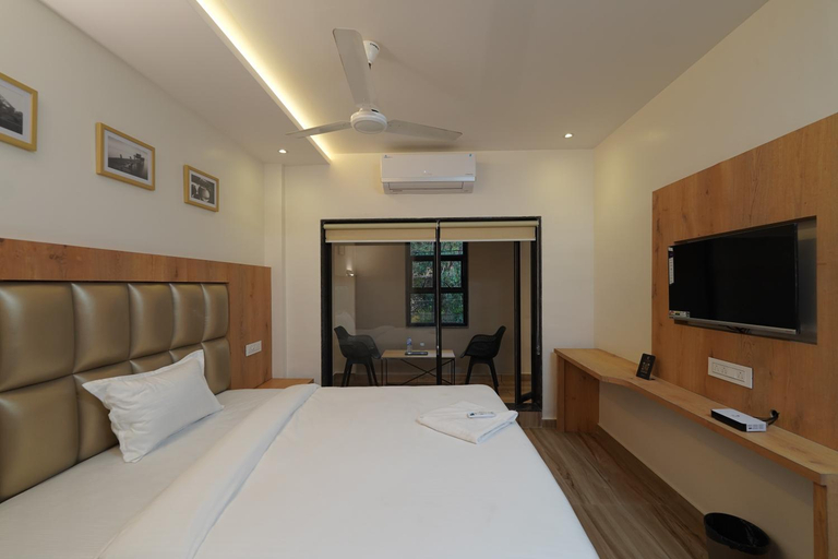 Others 5, Southern Residency, Ernakulam