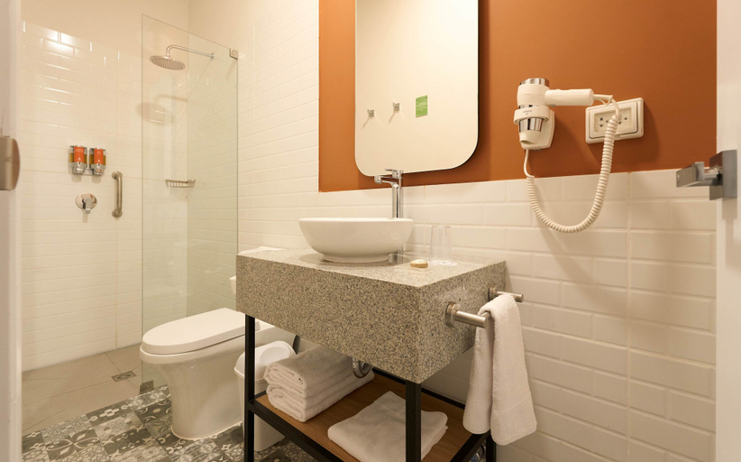 Bathroom 3, Casa Andina Standard Ayacucho, Huamanga