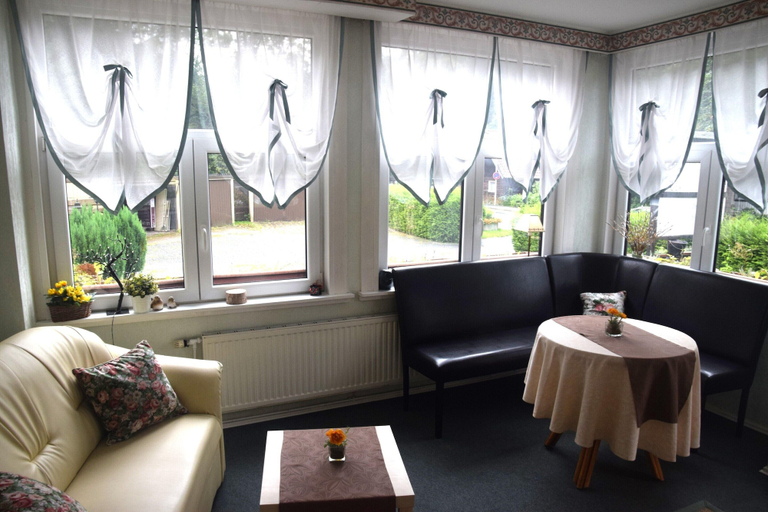 Reception 4, Sonniges Dachgeschoss-refugium, Wildemann, Goslar