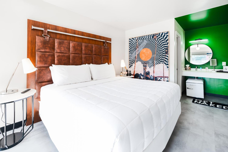 Bedroom 30