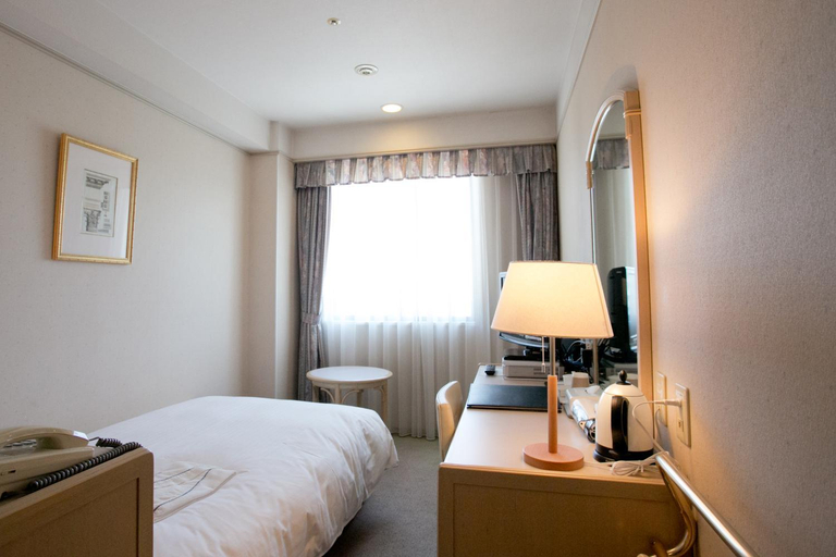 Bedroom 3, Hofu Grand Hotel, Hōfu