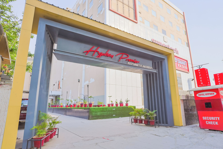 Exterior & Views 2, Hotel Hyphen Premier Meerut, Meerut