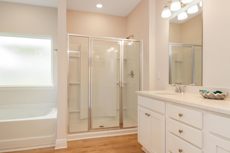Bathroom 1, WindMark Beach North, Gulf