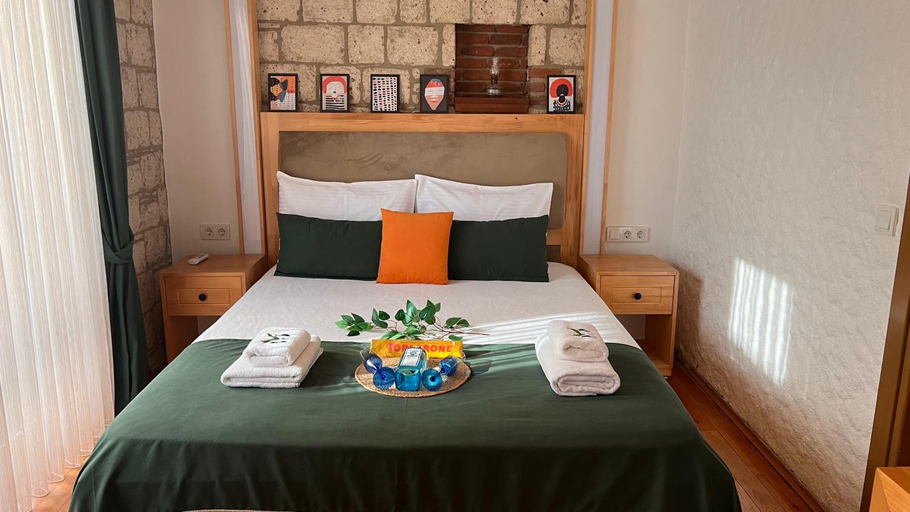 Others 5, Elin Otel Alacatı, Çeşme