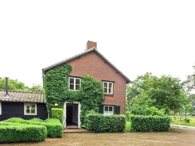 Exterior & Views 1, Holiday Home Lage Mierde with Garden  BBQ, Reusel-De Mierden