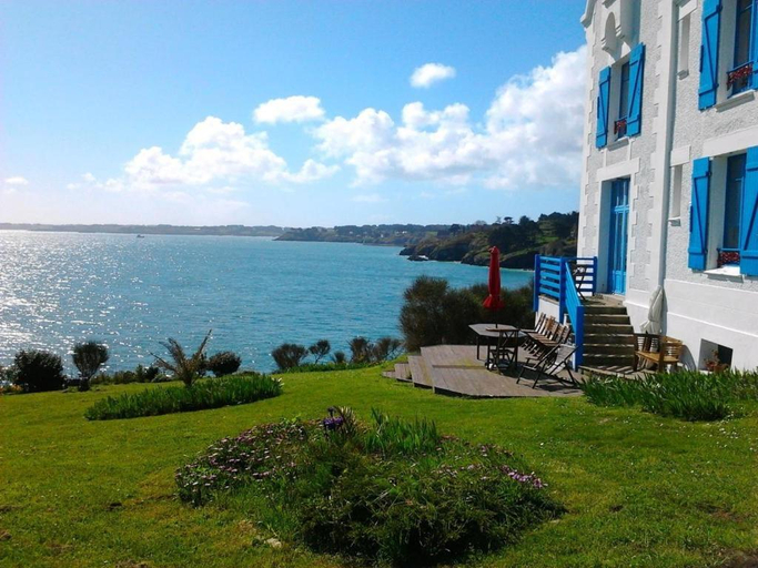 Others 3, Villa de Jade, Morbihan