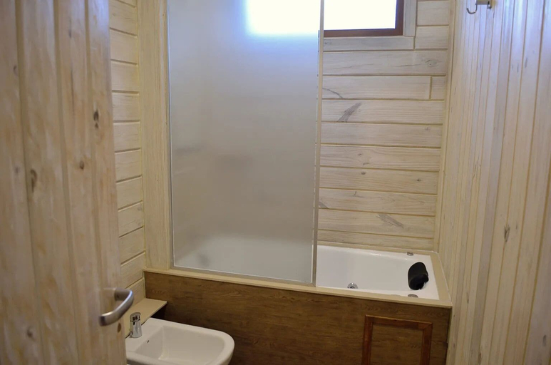 Bathroom 3, Posada del Castor, Calamuchita
