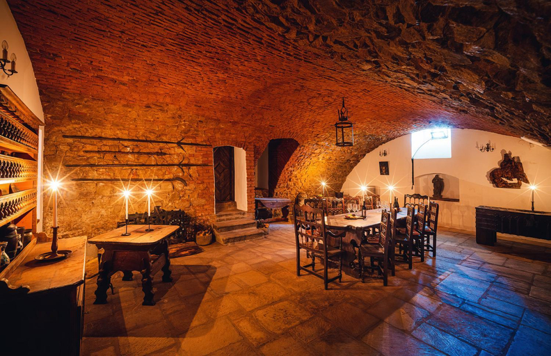 Food & Drinks 5, Chateau Rychvald, Karviná